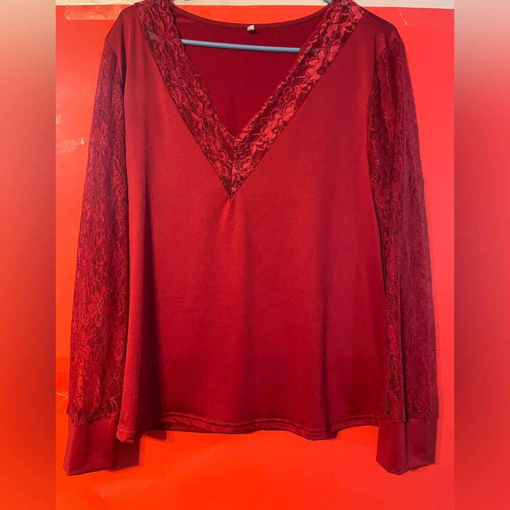 soft silky womens red shirt . v neck lined with lace and lace sleeves. size 2xl